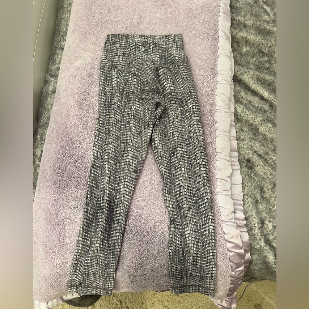 Lulu lemon leggings